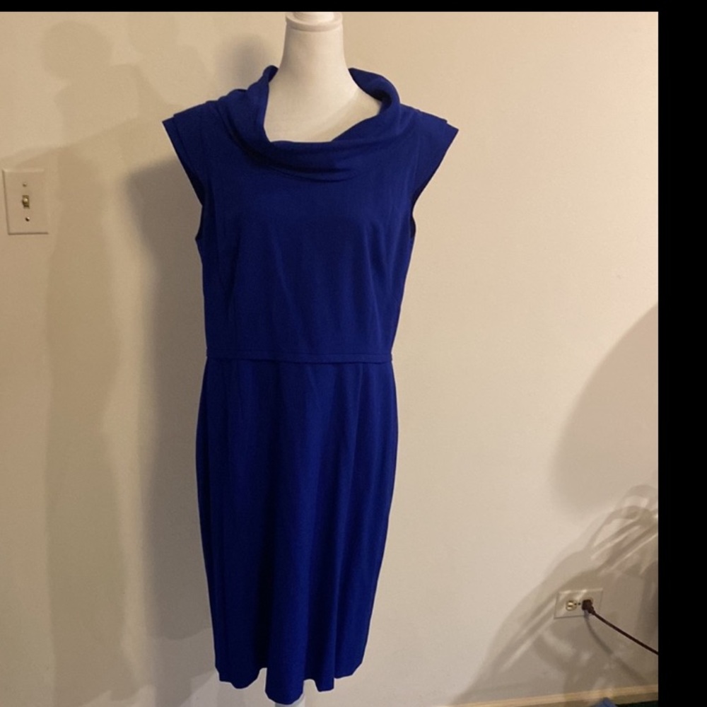 Tahari Artur S Levine royal blue, cowl neck, short sleeve dress size 14